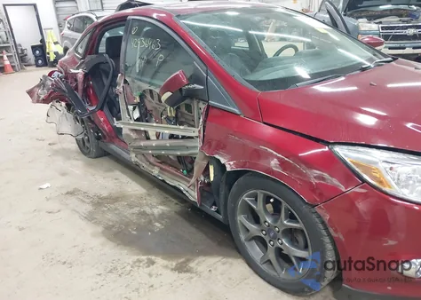 2014 Ford Focus Se from USA, damaged, VIN 1FADP3F2XEL116325